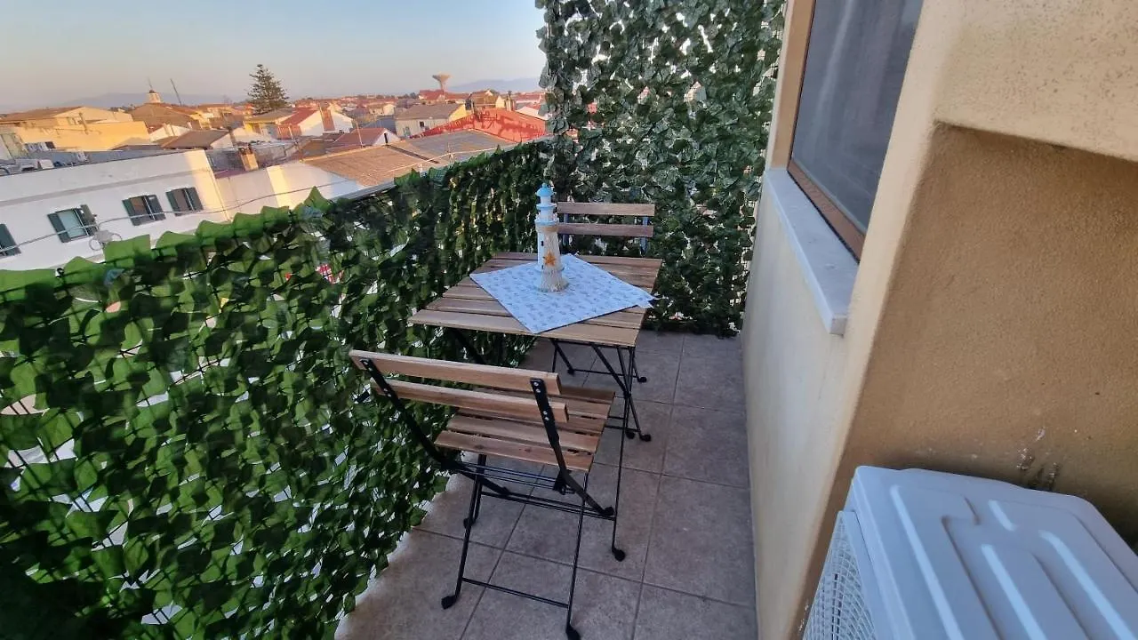 Apartman Appartamento Tharros Càbras